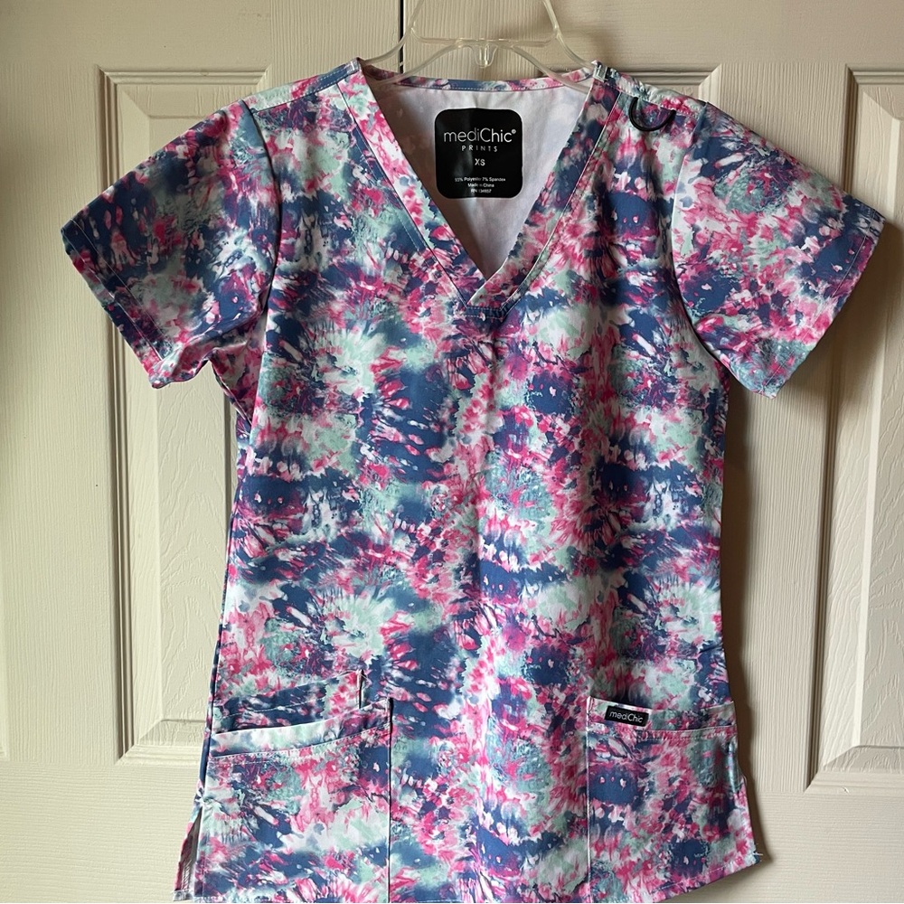 MediChic Tie-Dye Scrub Top